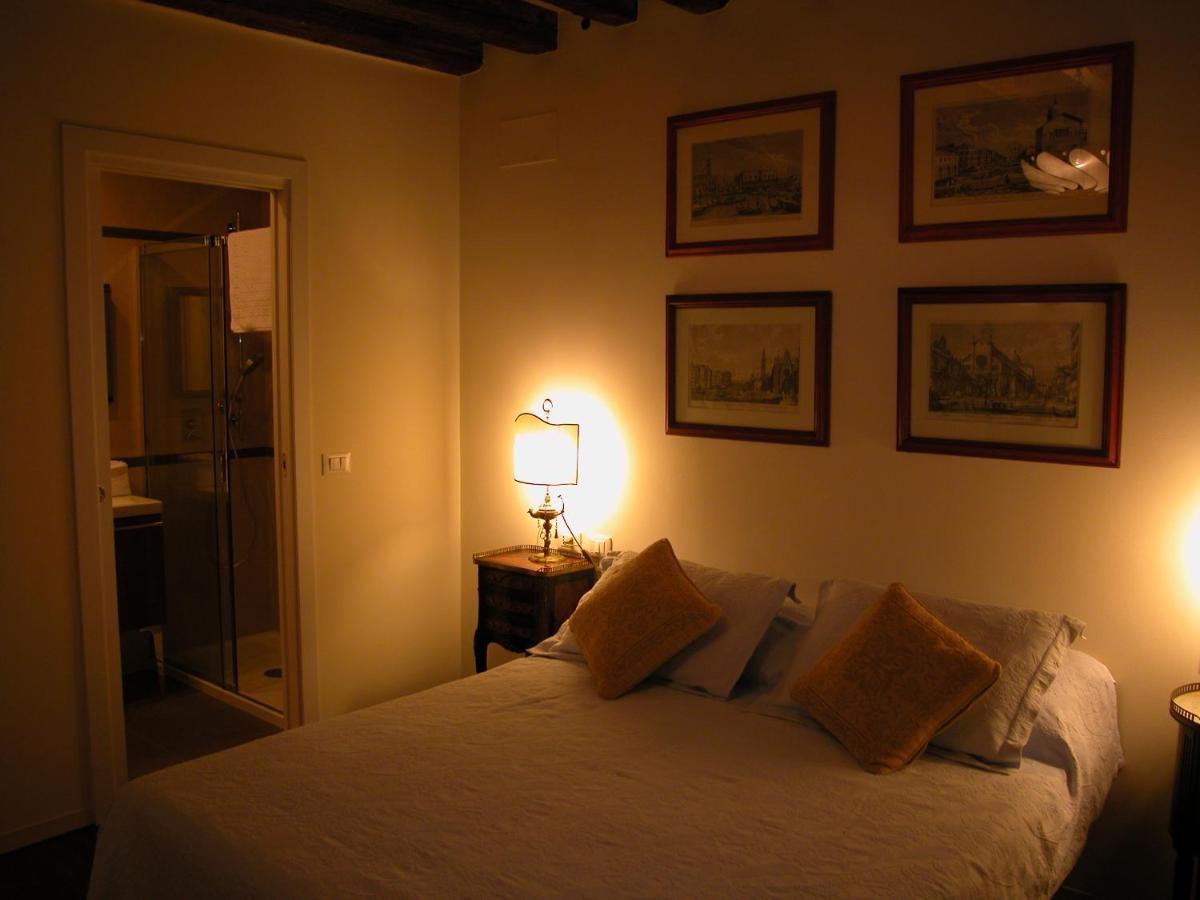 Al Pozzo Dei Scoacamini, 100 M From San Marco, Ground Floor Apartment เวนิส ภายนอก รูปภาพ