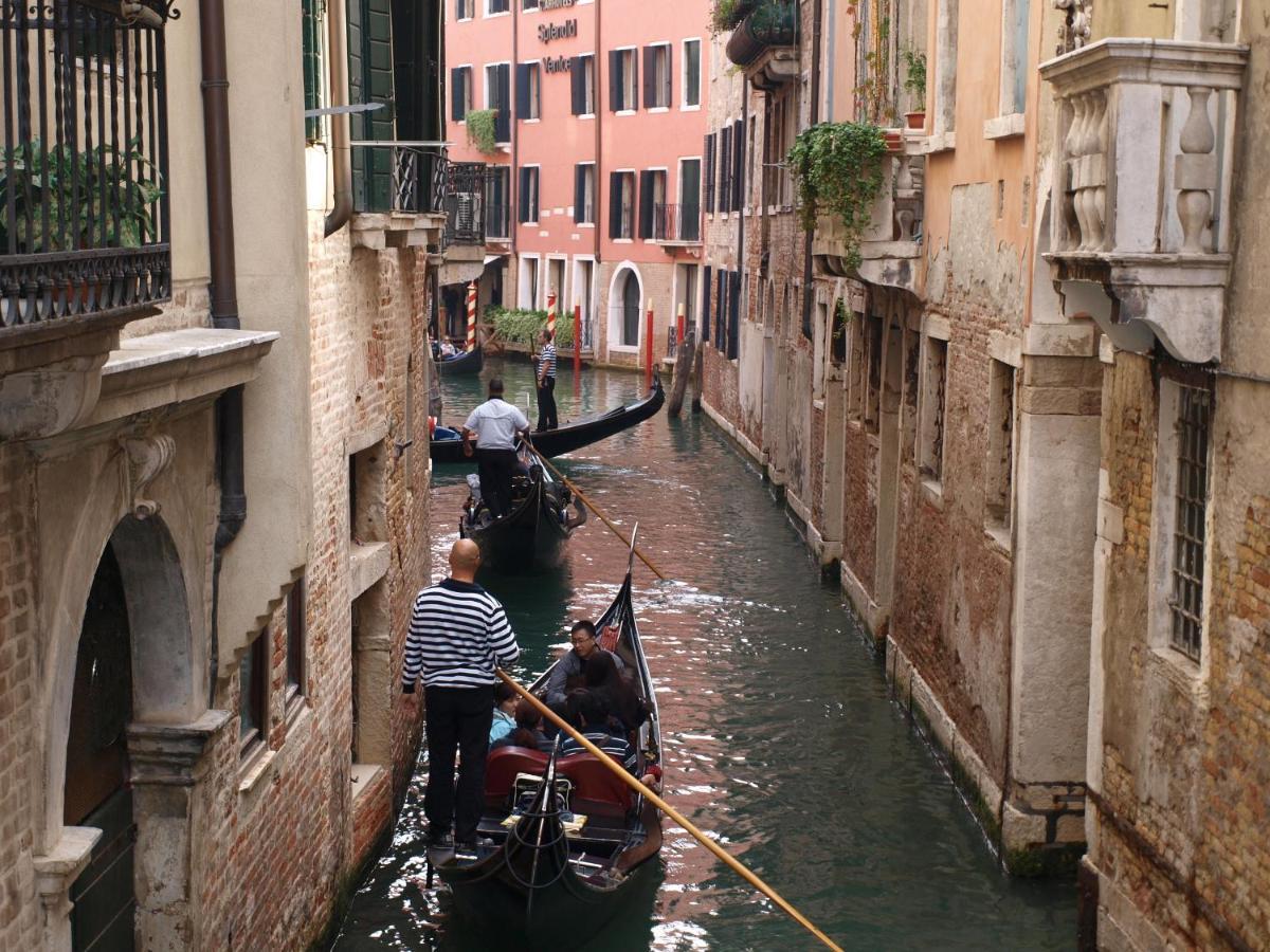 Al Pozzo Dei Scoacamini, 100 M From San Marco, Ground Floor Apartment เวนิส ภายนอก รูปภาพ