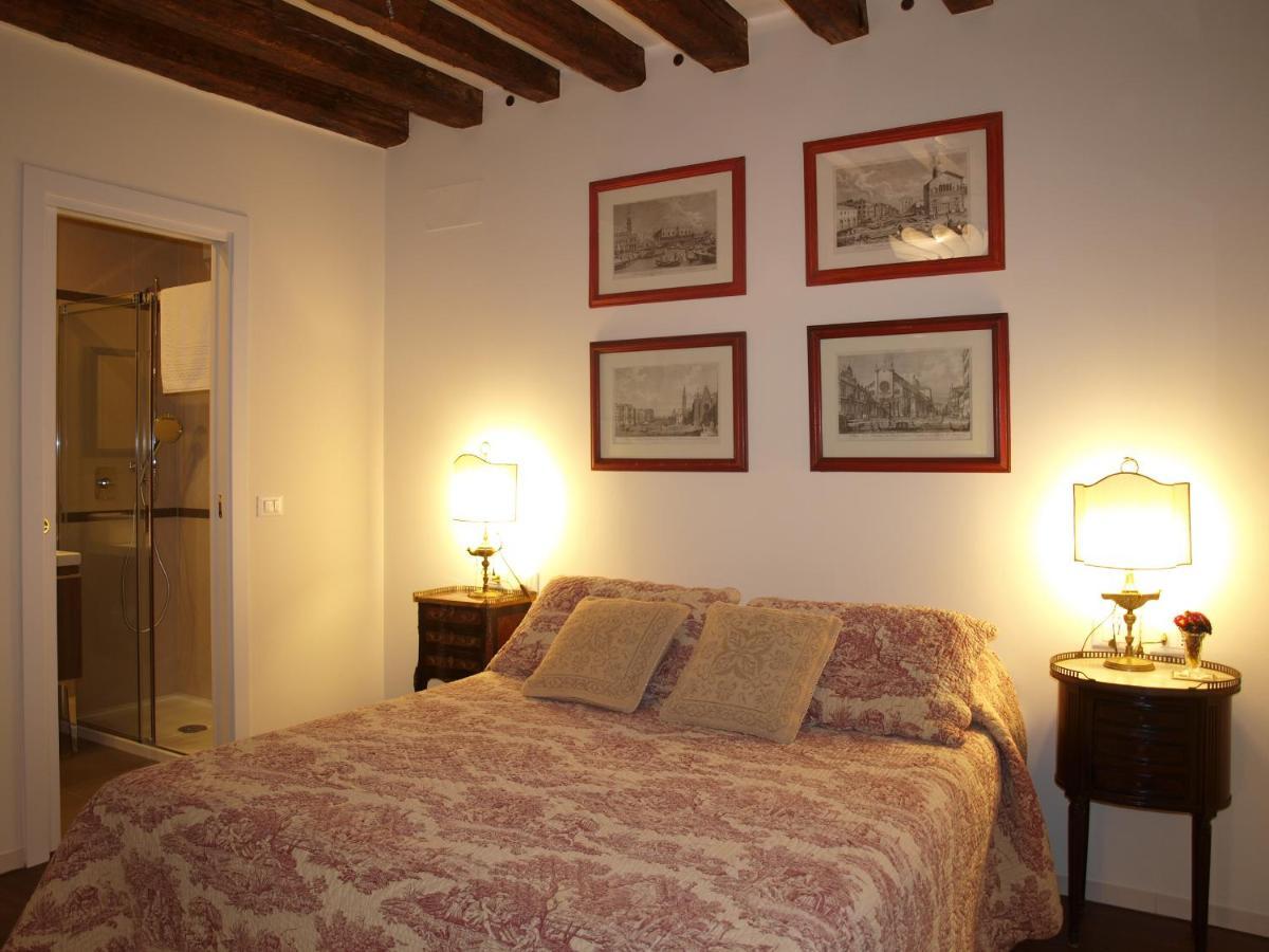 Al Pozzo Dei Scoacamini, 100 M From San Marco, Ground Floor Apartment เวนิส ภายนอก รูปภาพ