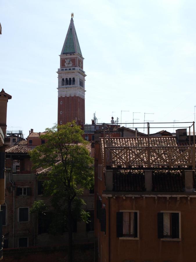 Al Pozzo Dei Scoacamini, 100 M From San Marco, Ground Floor Apartment เวนิส ภายนอก รูปภาพ